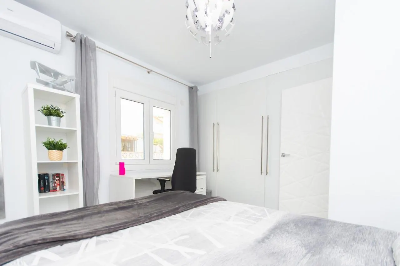 Cubo'S Cozy & Modern Sol De Malaga Villa