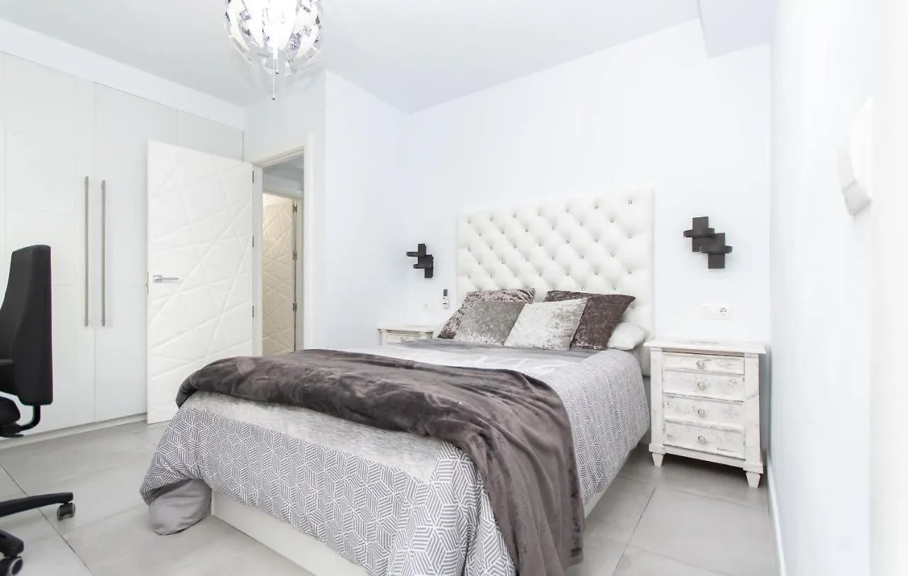 Cubo'S Cozy & Modern Sol De Malaga Villa